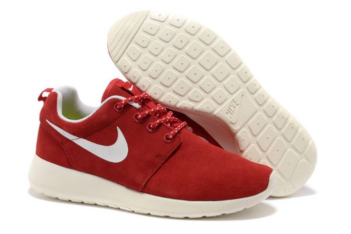 eastbay nike roshe